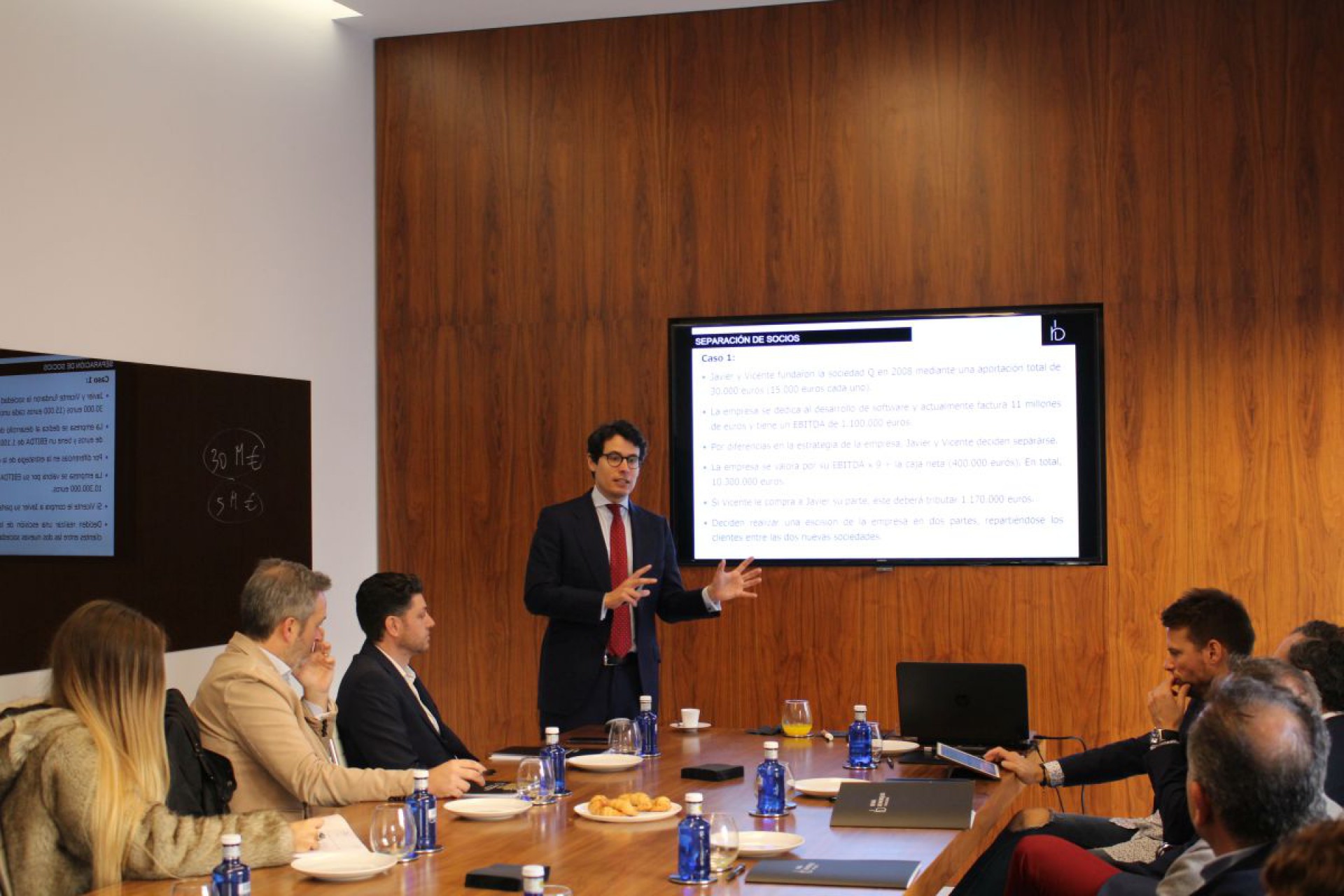 La transmisión de la empresa y su fiscalidad, objeto de estudio en Romá Bohorques Tax Legal