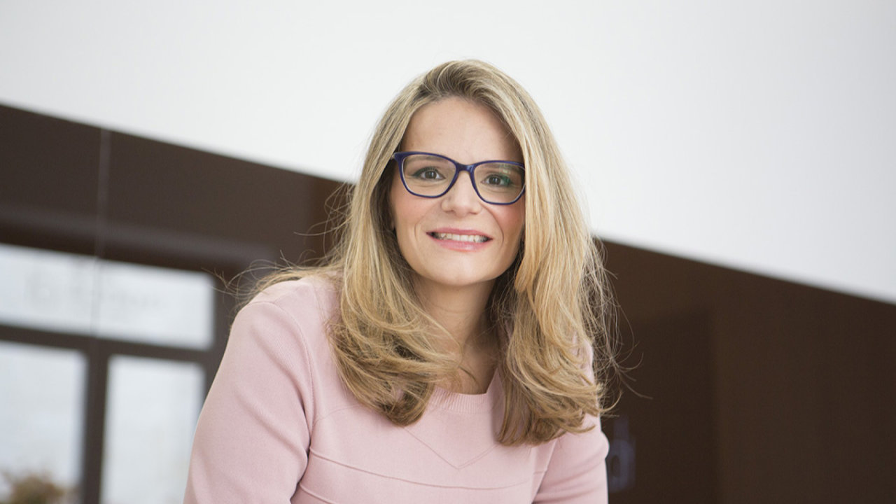 María García Chanzá y el equipo de Romá Bohorques, entre los mejores fiscalistas "under 40" de España y Portugal. Foto 1