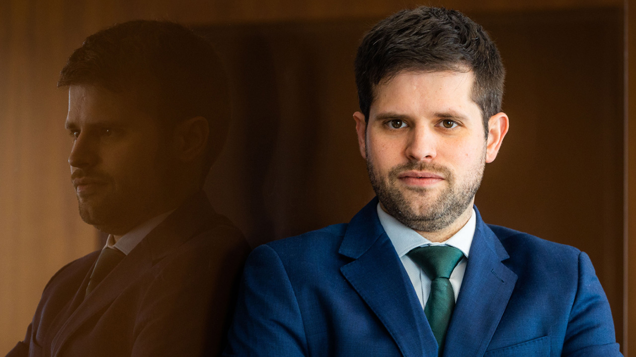 David Vallés Viosca | Abogado fiscalista en estructuración fiscal de grupos y holding Fotografía de David Vallés